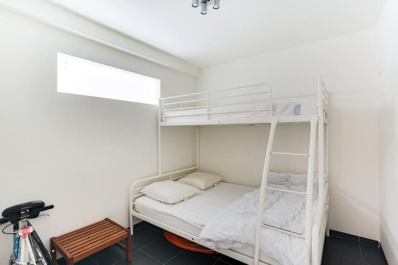 Marjolaine Zeezicht - Nieuwpoort-Bad Met Gratis Garagebox Apartment Luaran gambar